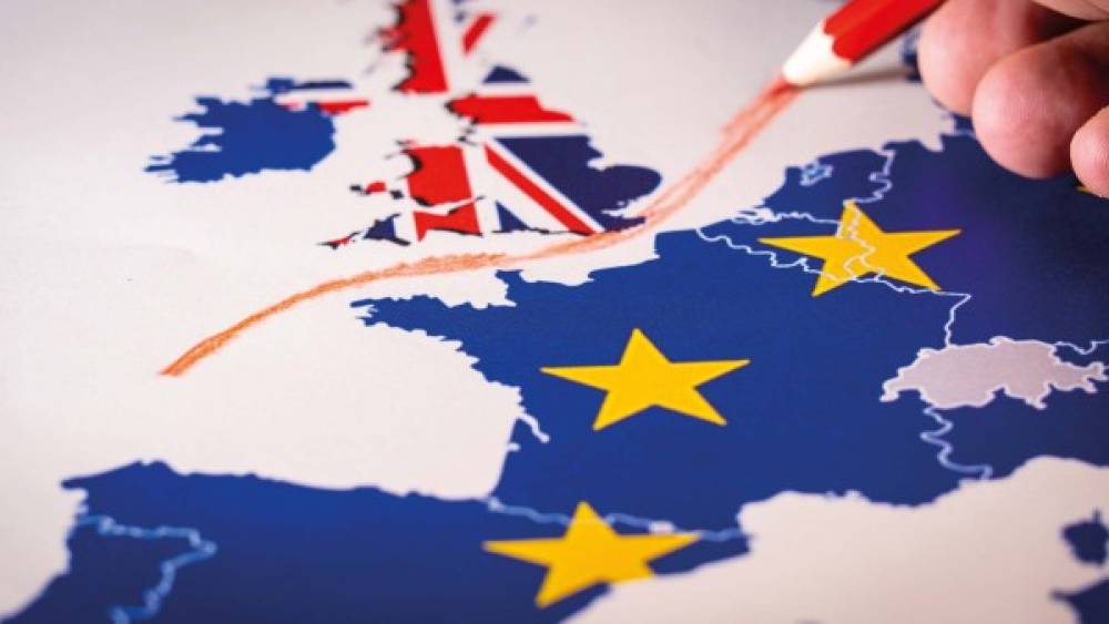 De grandes questions demeurent en attendant la relation future entre l'Union européenne et le Royaume-Uni