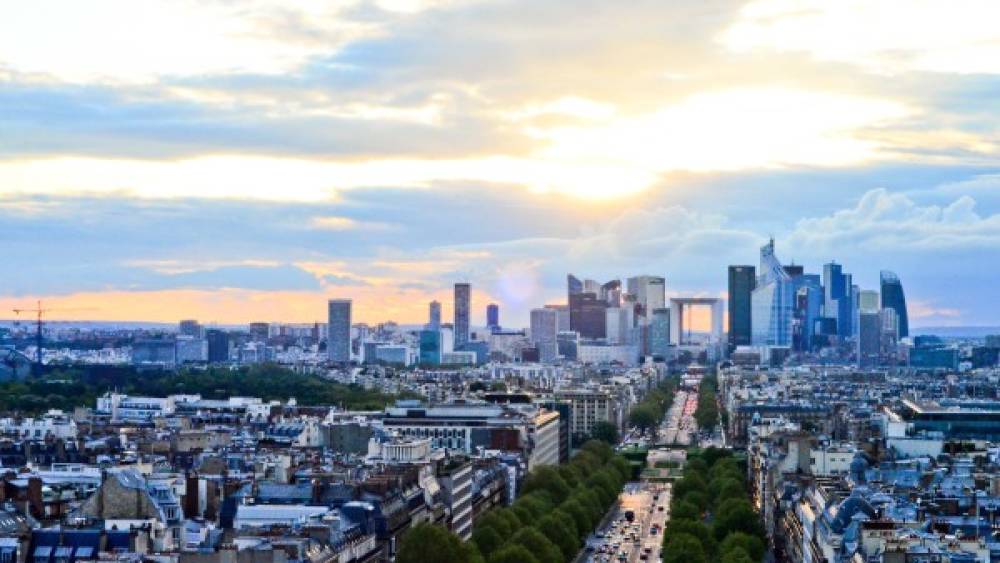 Les prêts directs aux entreprises émergent peu à peu en France