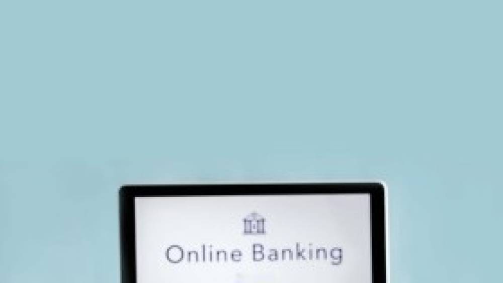 Usage des canaux digitaux : banques en ligne et néobanques sont en tête