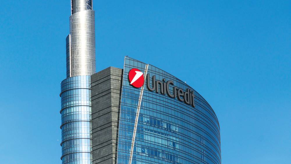 UniCredit compte sur Commerzbank et Alpha Bank pour soutenir sa croissance