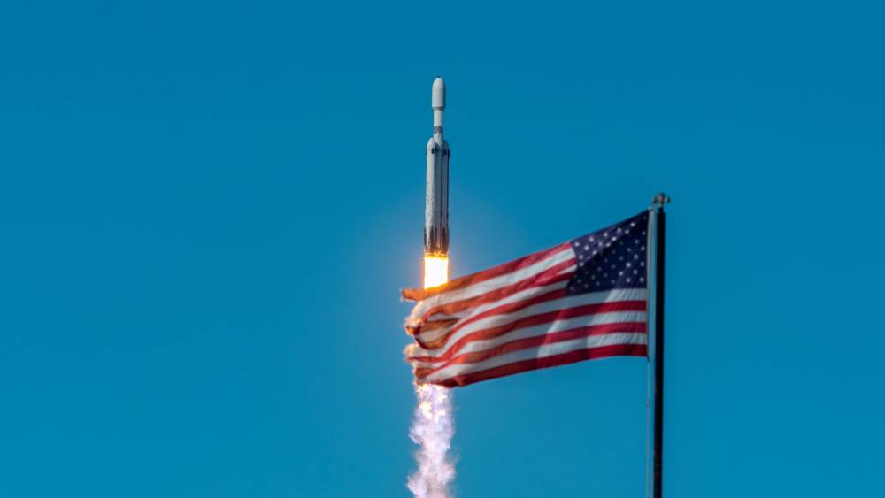 Elon Musk promet une action SpaceX à chaque enfant américain