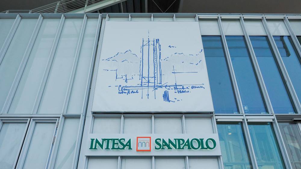 Intesa Sanpaolo se renforce à l’international dans le conseil patrimonial