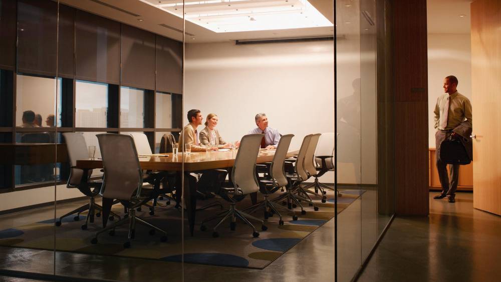 Banques et emplois : les recruteurs soufflent le chaud et le froid