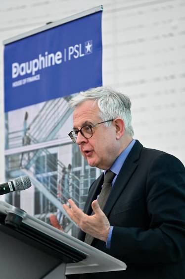 Le banquier au défi de la transition énergétique