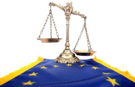 Les États membres de l’UE libres d’interdire les frais sur les instruments de paiement