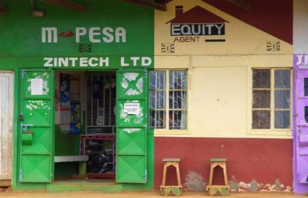 « Les agences bancaires n’incarnent pas le futur »