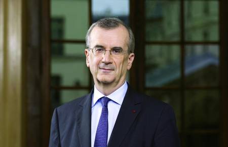 François Villeroy de Galhau rappelle la robustesse des banques mais alerte sur les nouveaux risques