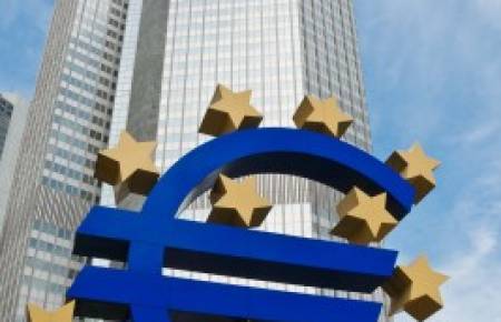 La BCE, une institution face à la crise des dettes souveraines