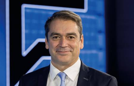Philippe Renault, directeur réseau CCF : « Les banques doivent trouver le juste équilibre entre l’évolution des usages et le maintien d’une présence locale »